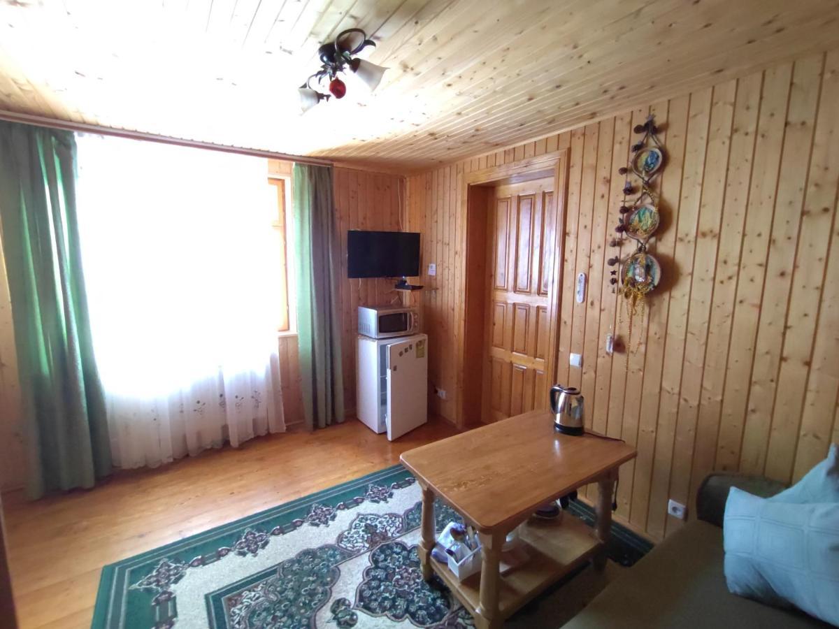 Guesthouse U Dida Viktora 亚列姆切 外观 照片